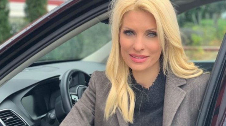 Η φωτογράφηση της Ελένης Μενεγάκη πριν από 17 χρόνια που θα σας αφήσει άφωνους! 