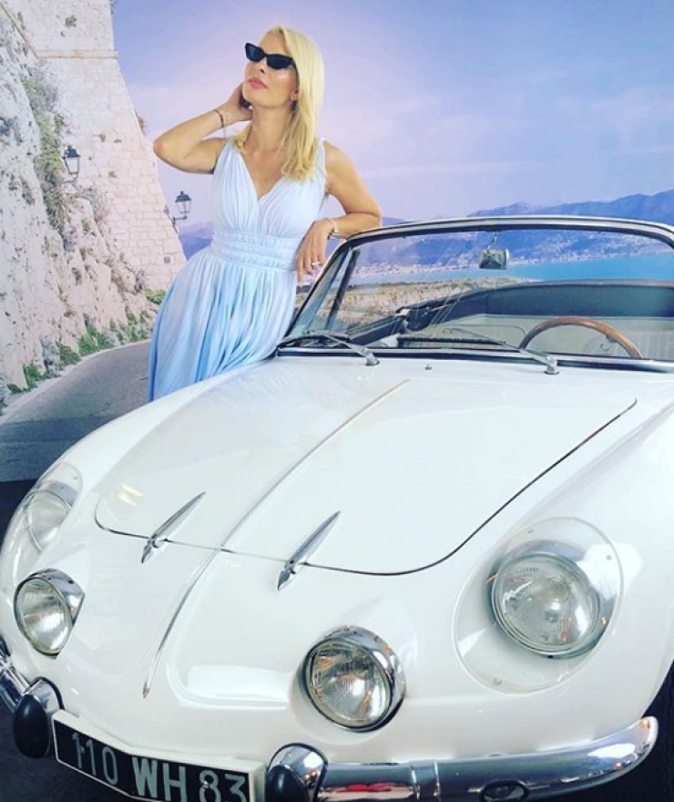 Σαν Χολιγουντιανή σταρ! Η Ελένη Μενεγάκη έλαμψε στο κόκκινο χαλί στο Φεστιβάλ των Καννών! [εικόνες]