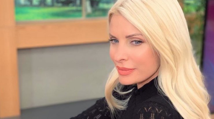 Ελένη Μενεγάκη: Το πάρτι γενεθλίων με οικογένεια και φίλους για τα 50α της γενέθλια