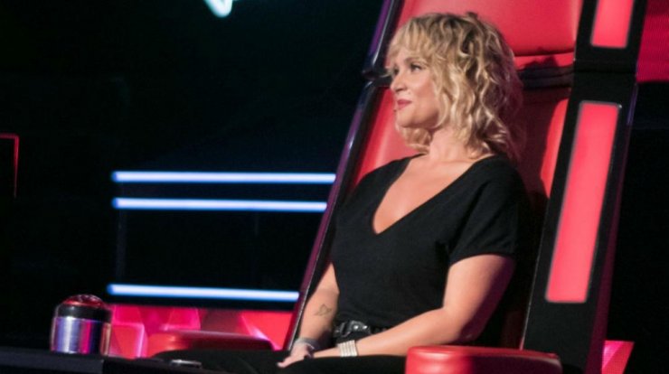 Η σωσίας της Ελεονώρας Ζουγανέλη έκανε την εμφάνιση της στο "The Voice" [εικόνες & βίντεο]