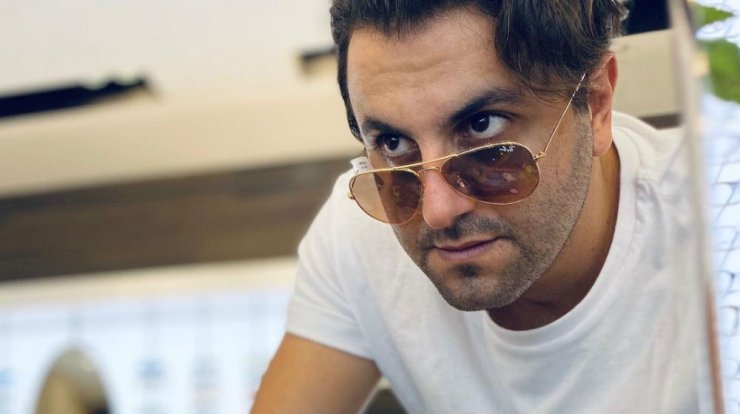 Ηλίας Ανδρέου: Αποκάλυψε ποιος πασίγνωστος Ελλαδίτης ηθοποιός ζήτησε να γίνει κουμπάρος στον γάμο του!