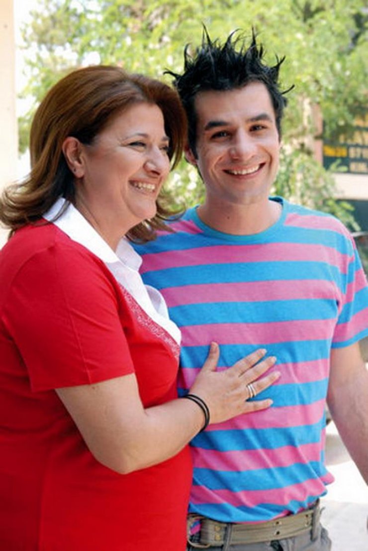 Τα αταίριαστα ζευγάρια της ελληνικής showbiz