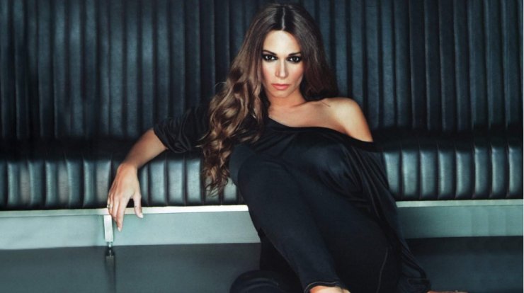 Η Έλλη Κοκκίνου στον ετήσιο χορό ΕΒΕ Πάφου