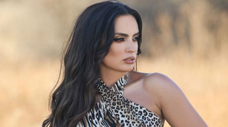 Ελπίδα Ιακωβίδου: Αποκάλυψε τι δουλειές έκανε πριν στραφεί στην παρουσίαση!