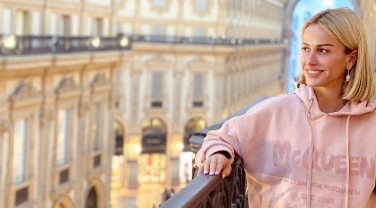 Έμιλυ Γιολίτη: Το υπέροχο στιγμιότυπο με την κόρη της στο Λονδίνο! [εικόνα]