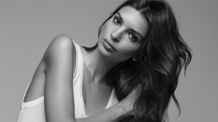  H Emily Ratajkowski κατηγορεί πασίγνωστο καλλιτέχνη για σεξουαλική παρενόχληση