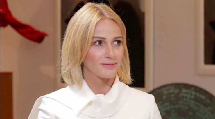 Έμιλυ Γιολίτη: Έβαλε το μαγιό της και πήγε παραλία με την κόρη της! Η τρυφερή τους στιγμή [εικόνα]