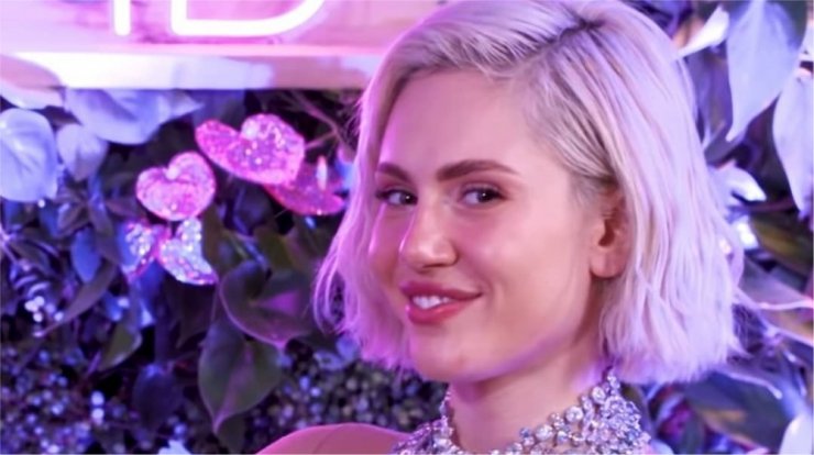 Το φωτογραφικό άλμπουμ της Έλενας Τσαγκρινού μέσα από το φετινό της ταξίδι στην "Eurovision" [εικόνες]