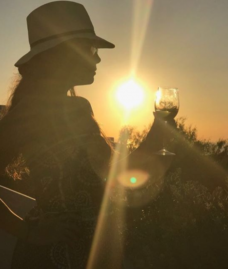 Ακόμη μία εγκυμοσύνη στη showbiz! Επώνυμη θα γίνει μανούλα για πρώτη φορά!