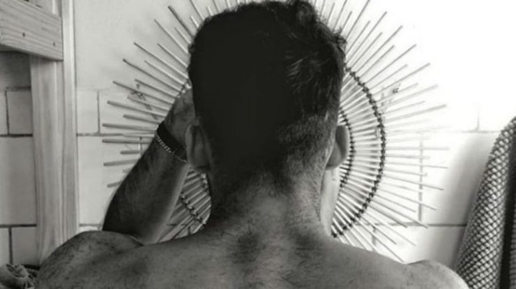 Η συγκλονιστική εξομολόγηση χορευτή στην Κύπρο: "Έμεινα άστεγος μετά την κακοποίηση από τον πατριό μου"