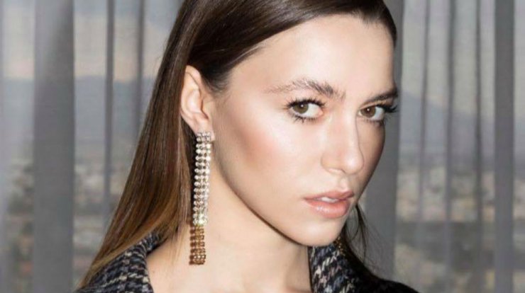 Εβελίνα Σκίτσκο: Η τρυφερή στιγμή και η ευχή για τη γιορτή της κορούλας της! [εικόνα]