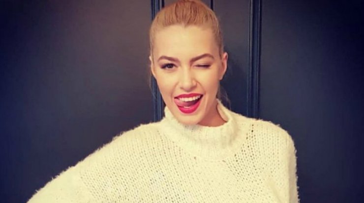 Εβελίνα Σκίτσκο: "Μετά το τέλος του GNTM έμεινα δύο εβδομάδες κλεισμένη στο σπίτι" [βίντεο]