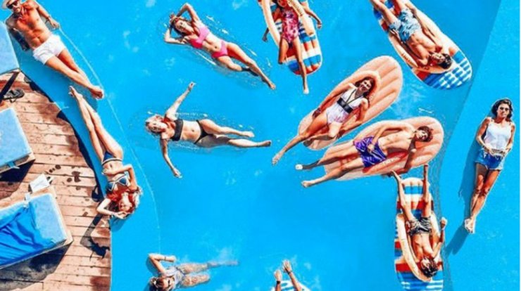 Πρόσωπο της κυπριακής showbiz ανέβασε αυτή την υπέροχη εικόνα και μας ζητά να το εντοπίσουμε