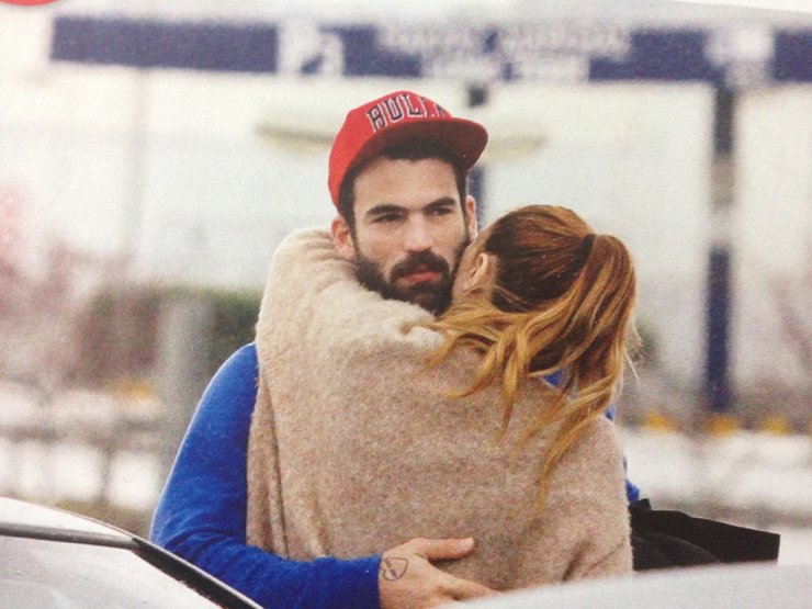 Δημήτρης Αλεξάνδρου: Έκανε ρόμπα την Έβελυν Καζαντζόγλου! [βίντεο]