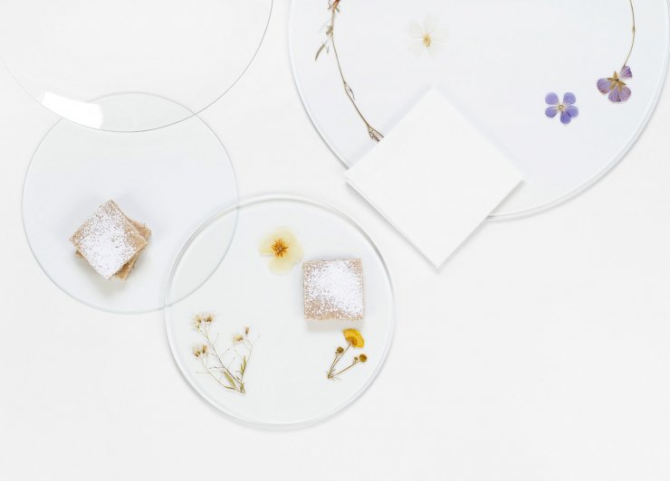 Πιάτα με παγωμένα λουλούδια!