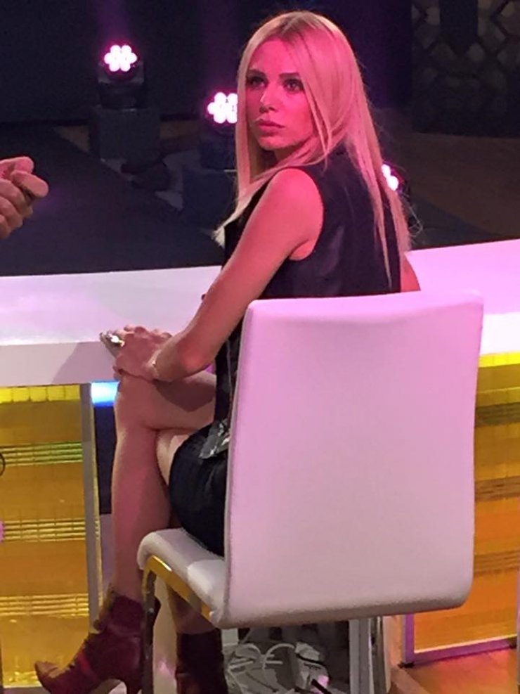 Ανδρικά καλλιστεία 2015: Επώνυμος Κύπριος έκανε στριπτίζ στην οντισιόν!