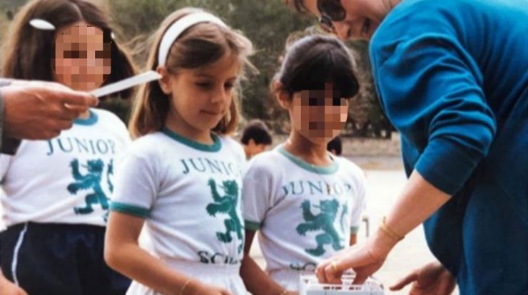 Αναγνωρίζετε τη γνωστή Κύπρια στην εικόνα που έγινε πρόσφατα μανούλα;