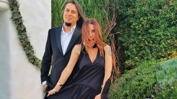 Ευρυδίκη – Μπομπ Κατσιώνης: Εξόρμηση για δυο στην παραλία [εικόνες]