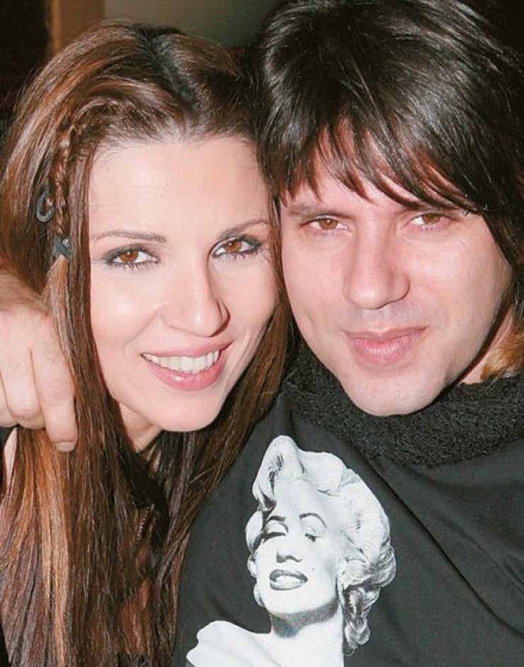 Ευριδίκη: Οι πραγματικοί λόγοι που δεν απέκτησε παιδί με το Δημήτρη Κοργιαλά!