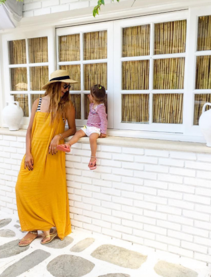 6+1 φορές που η Κωνσταντίνα Ευριπίδου και η μικρή Αριάδνη ντύθηκαν το ίδιο!