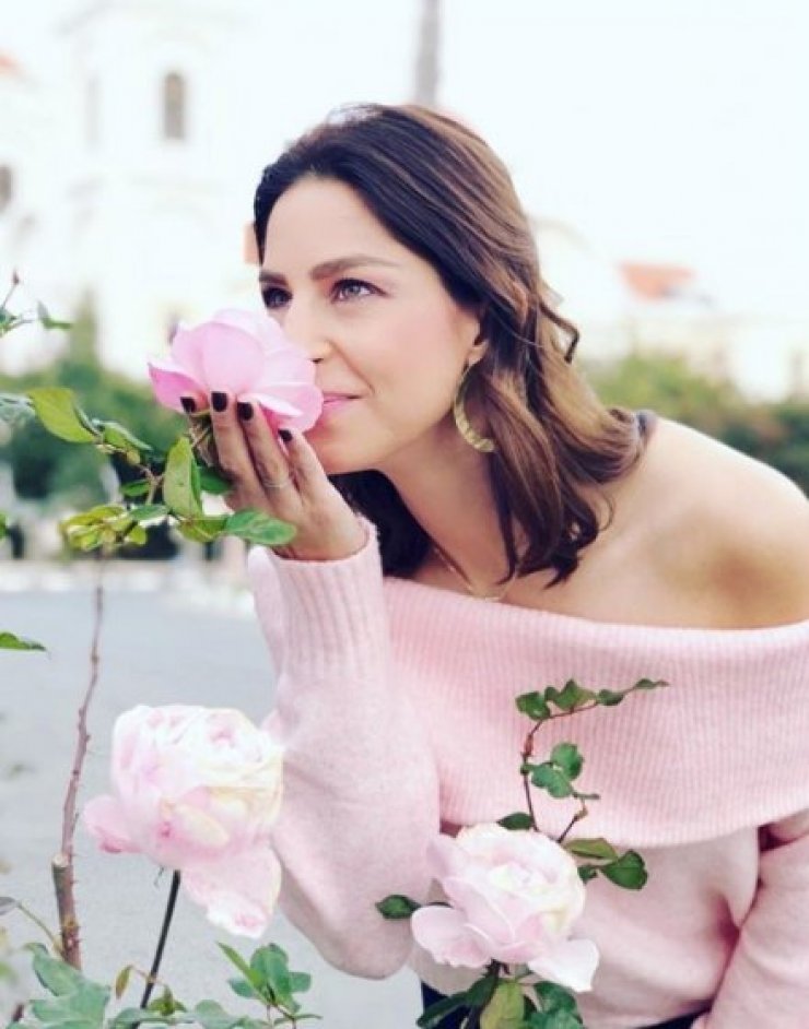 Κωνσταντίνα Ευριπίδου: Αποκάλυψε τον λόγο που από αύριο θα ντύνεται πιο συντηρητικά!