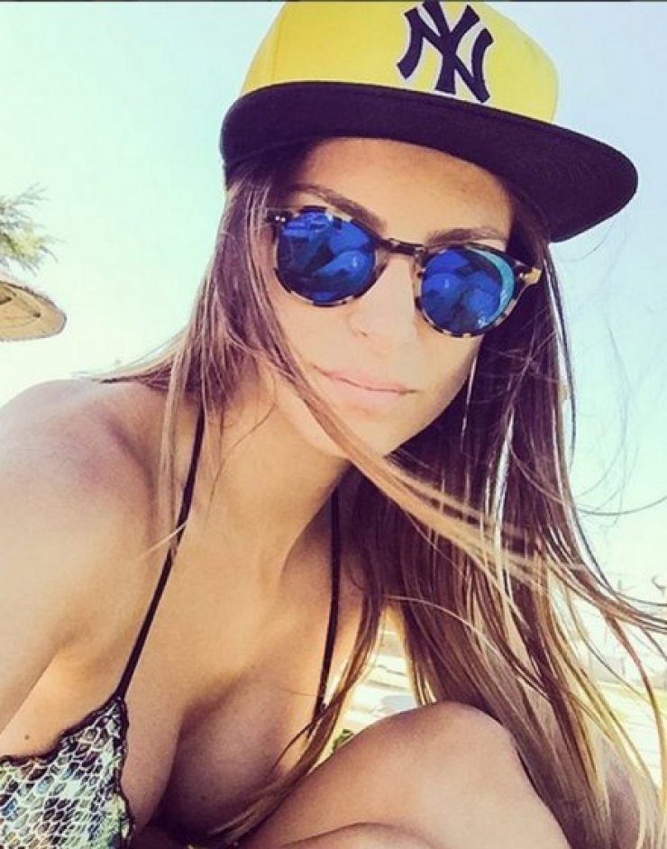 Κωνσταντίνα Ευριπίδου: Κομψή εμφάνιση με φουσκωμένη κοιλίτσα!