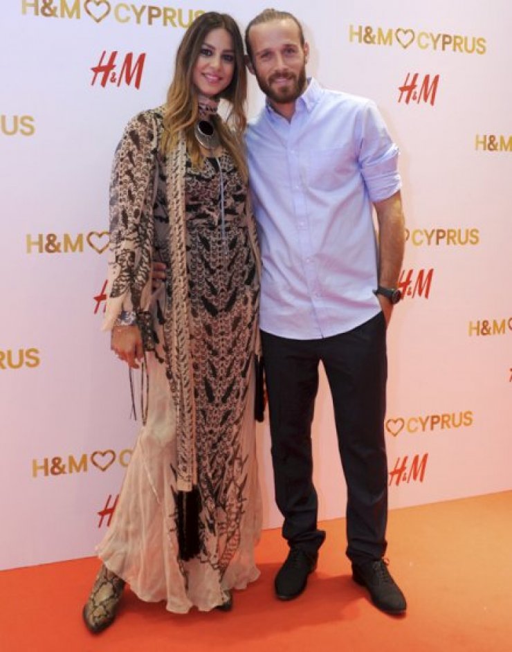 Κωνσταντίνα Ευριπίδου: Η βραδινή έξοδος με τον Νεκτάριο Αλεξάνδρου σε μπουζούκια στη Λεμεσό!