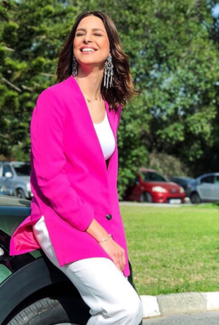 Κωνσταντίνα Ευριπίδου: Δεν θα πιστεύετε τι φόρεσε στην εκπομπή της και το αφιέρωσε στο σύζυγό της!