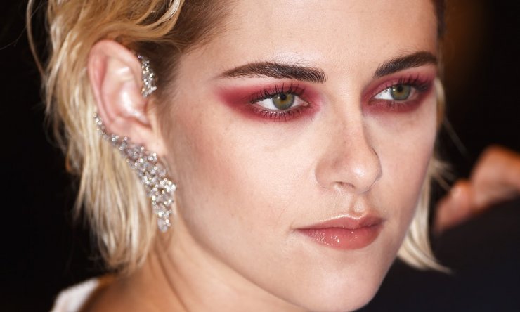 Red Eye Make Up: Η hot τάση της σεζόν! 