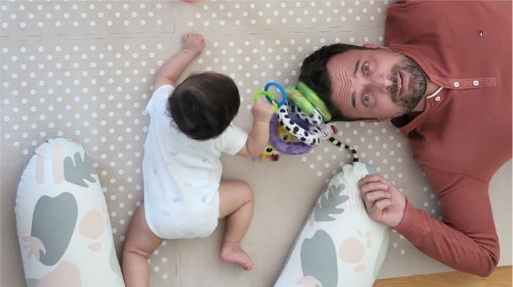 Ο Γιώργος Λιανός για την επτά μηνών κορούλα του: "Νομίζω είναι η μετεμψύχωση της..." [βίντεο]