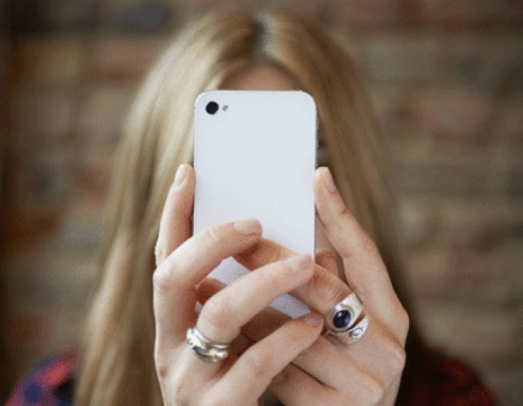 Τα likes στο Facebook μπορεί να σου προκαλέσουν εθισμό!