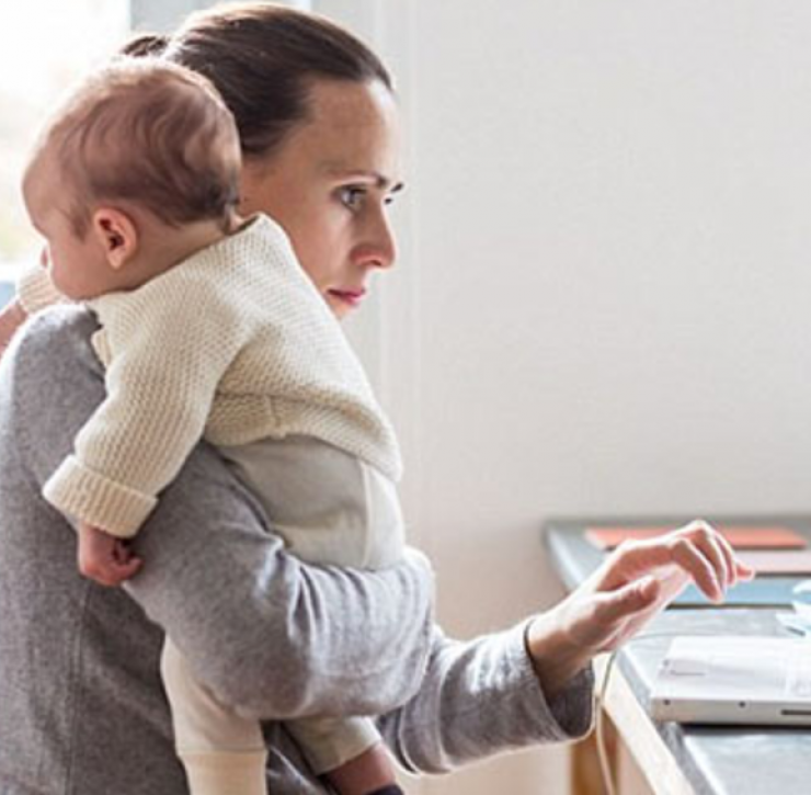 Η εμμονή σας με το facebook μπορεί να προκαλέσει προβλήματα στη συμπεριφορά των παιδιών σας!