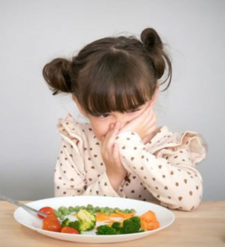 Τι δεν πρέπει να κάνετε όταν το παιδί σας αρνείται να φάει!