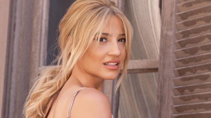 Φαίη Σκορδά: Για πρώτη φορά μας αποκάλυψε καθαρά  το πρόσωπο του γιου της, Δημήτρη [βίντεο]