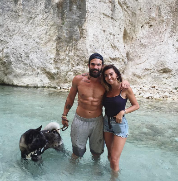 Δημήτρης Αλεξάνδρου – Όλγα Φαρμάκη: Η πρώτη δημόσια εμφάνιση πιασμένοι χέρι χέρι!