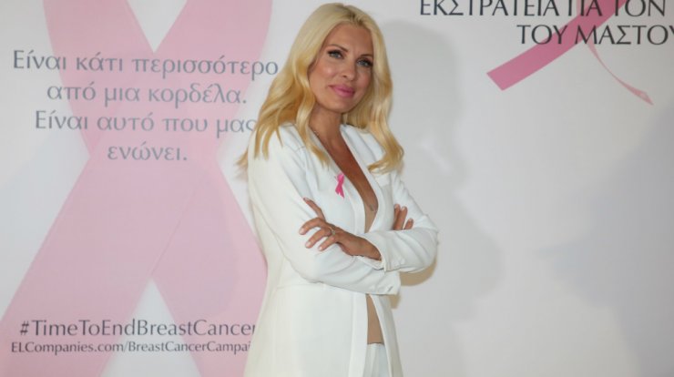 Η Ελένη Μενεγάκη φόρεσε το λευκό με τον πιο elegant τρόπο