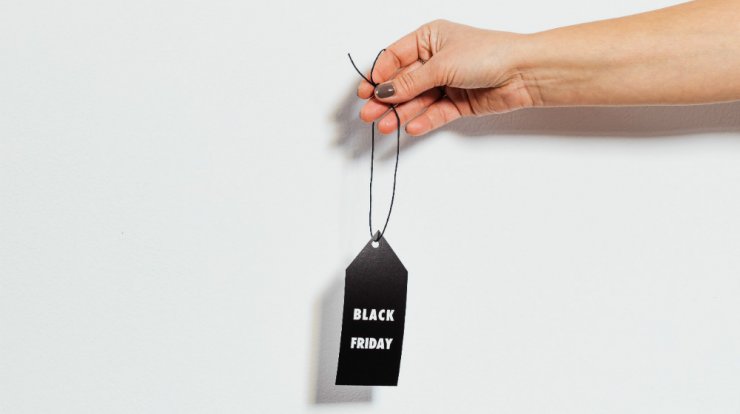 Black Friday: Σε αυτά τα fashion pieces αξίζει να επενδύσεις