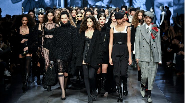 14 fashion brands συμβάλλουν στην καταπολέμηση του κορωνοϊού