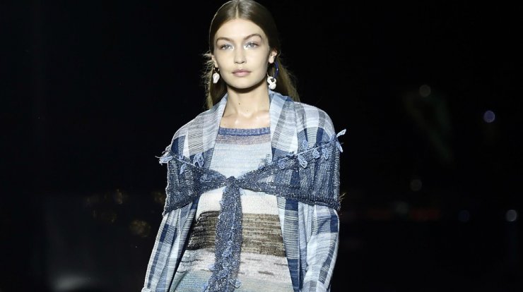 Πώς να φορέσεις μπλε με μπλε