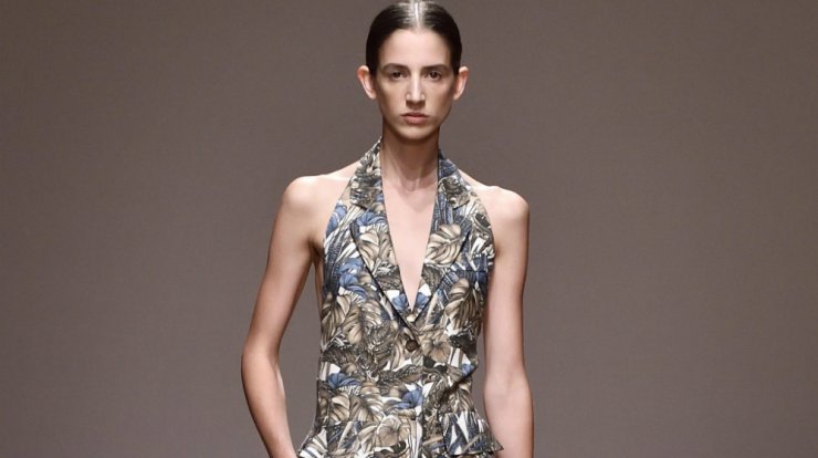 80s αναφορές σε σύγχρονα chic outfits