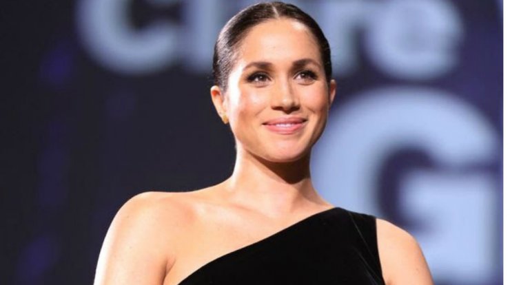 British Fashion Awards: H Meghan Markle παρέδωσε το βραβείο στην σχεδιάστρια της χρονιάς