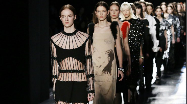 Gucci, Saint Laurent και Alexander McQueen σταματούν να συνεργάζονται με μοντέλα κάτω των 18 ετών