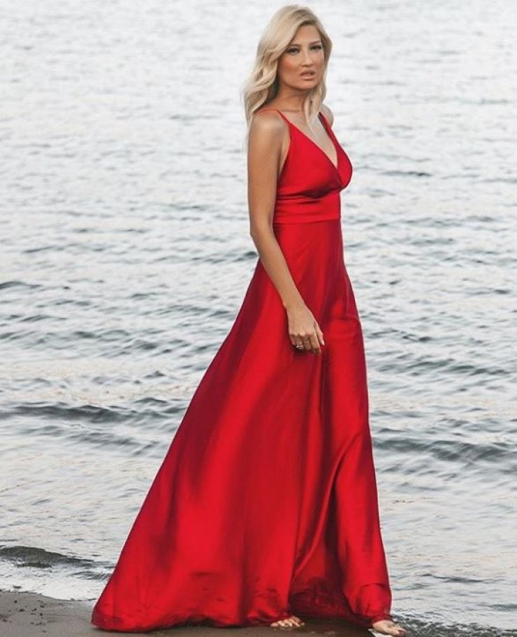 Φαίη Σκορδά: Το μήνυμα γεμάτο ευαισθησία για αδέσποτα ζώα της Κινέτας