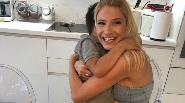 Φαίη Σκορδά: Με αυτόν τον τρόπο την ξυπνάει ο μικρότερος της γιος [εικόνα]