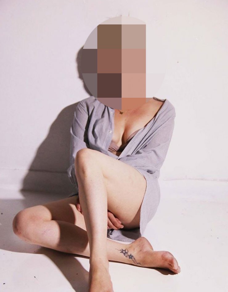 Η αισθησιακή φωτογράφιση Ελληνίδας ηθοποιού λίγο μετά την είδηση του διαζυγίου της [εικόνες]