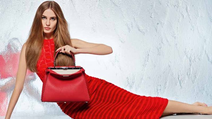 Nadja Bender: H νέα μούσα του Karl Lagerfeld μιλά για τον σχεδιαστή