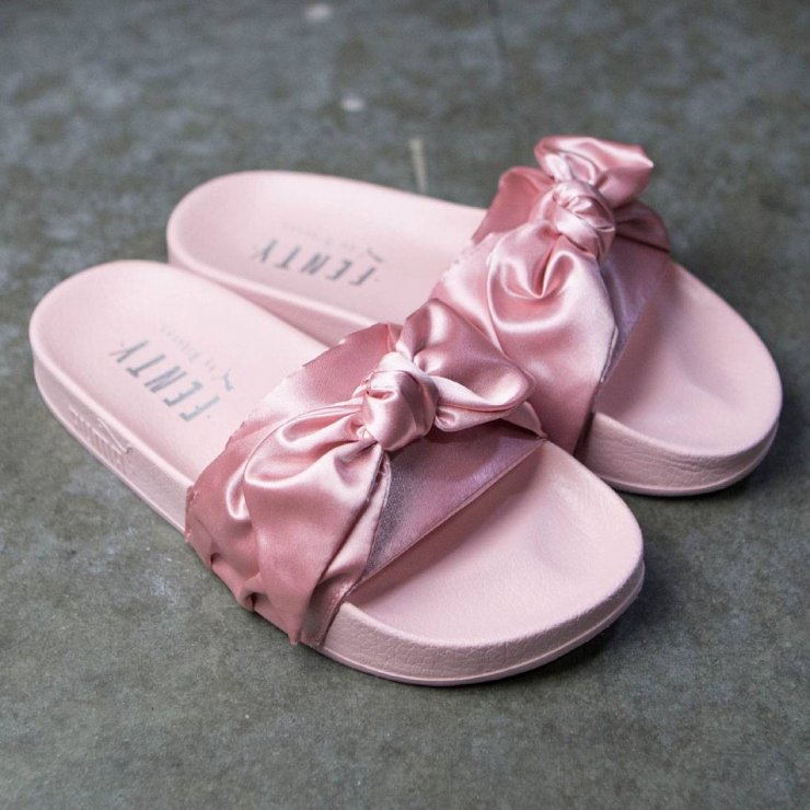Bow Slides για girly εμφανίσεις