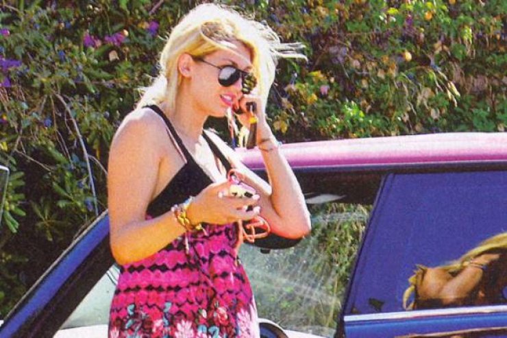 Κωνσταντίνα Σπυροπούλου: Πάει στην παραλία!