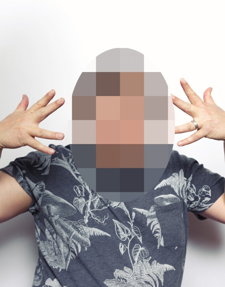 Πασίγνωστος ηθοποιός αποκαλύπτει: "Έχασα τον αδερφό μου από AIDS"