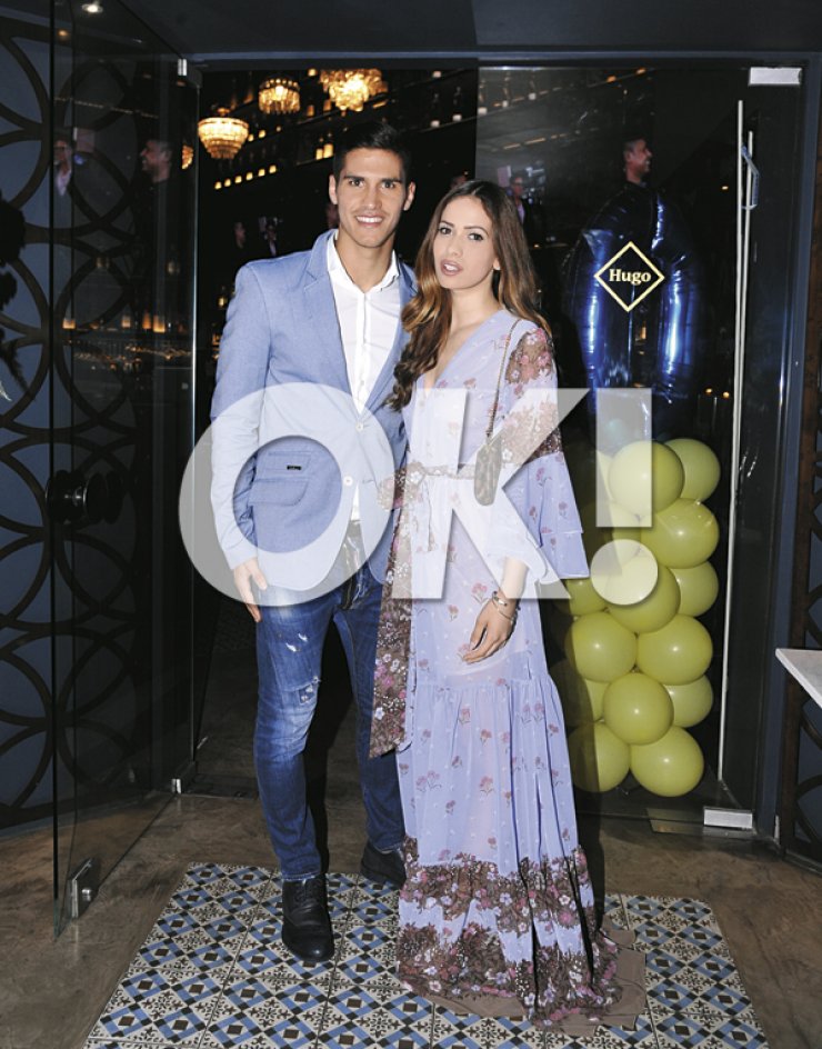 Πλούσιο φωτογραφικό υλικό από το αποχαιρετιστήριο πάρτυ του Πιέρου Σωτηρίου στους συμπαίκτες του